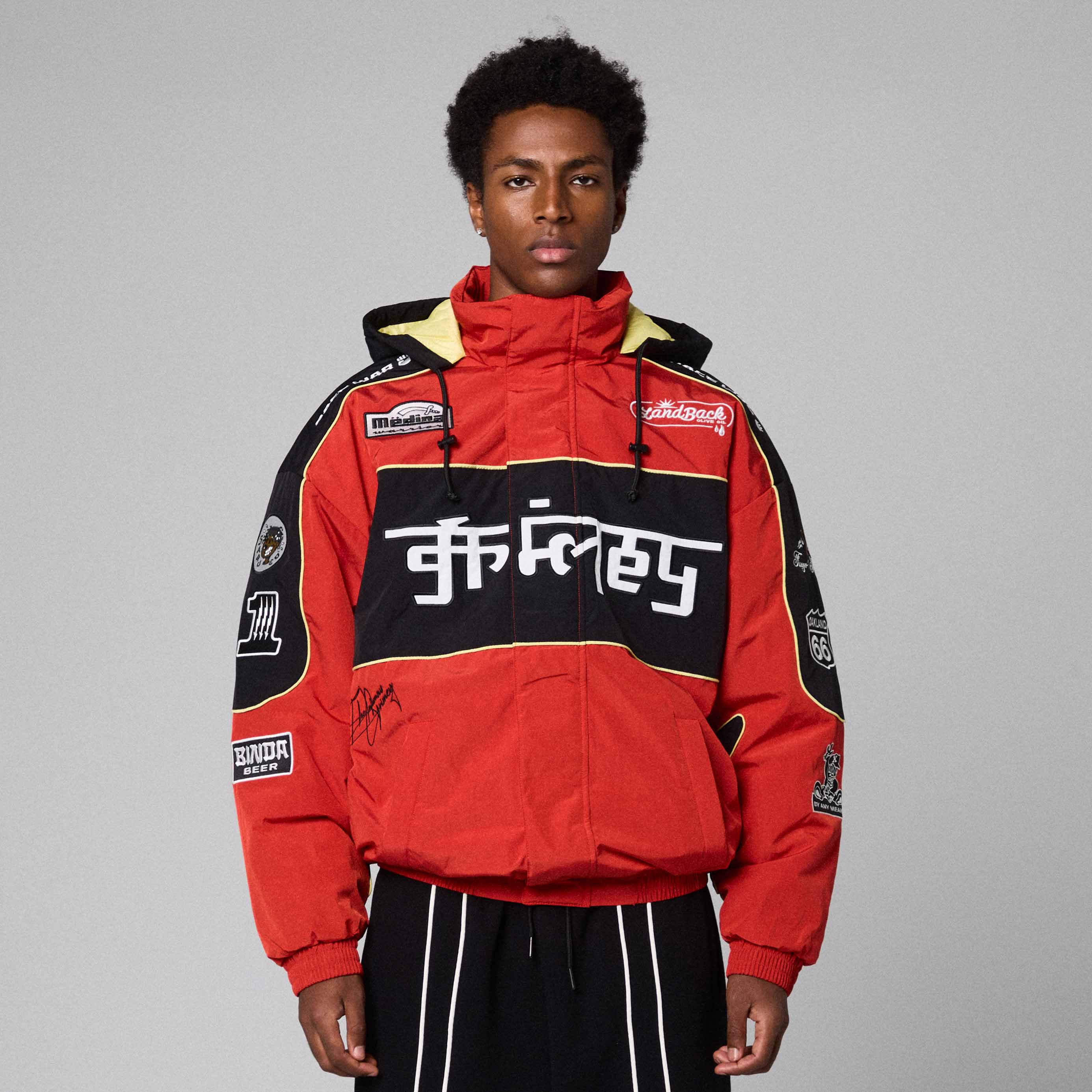 Abrigo Race War Red