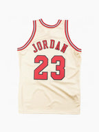 Camiseta de jugador premium dorada de Michael Jordan de los Chicago Bulls de la temporada 1995-96