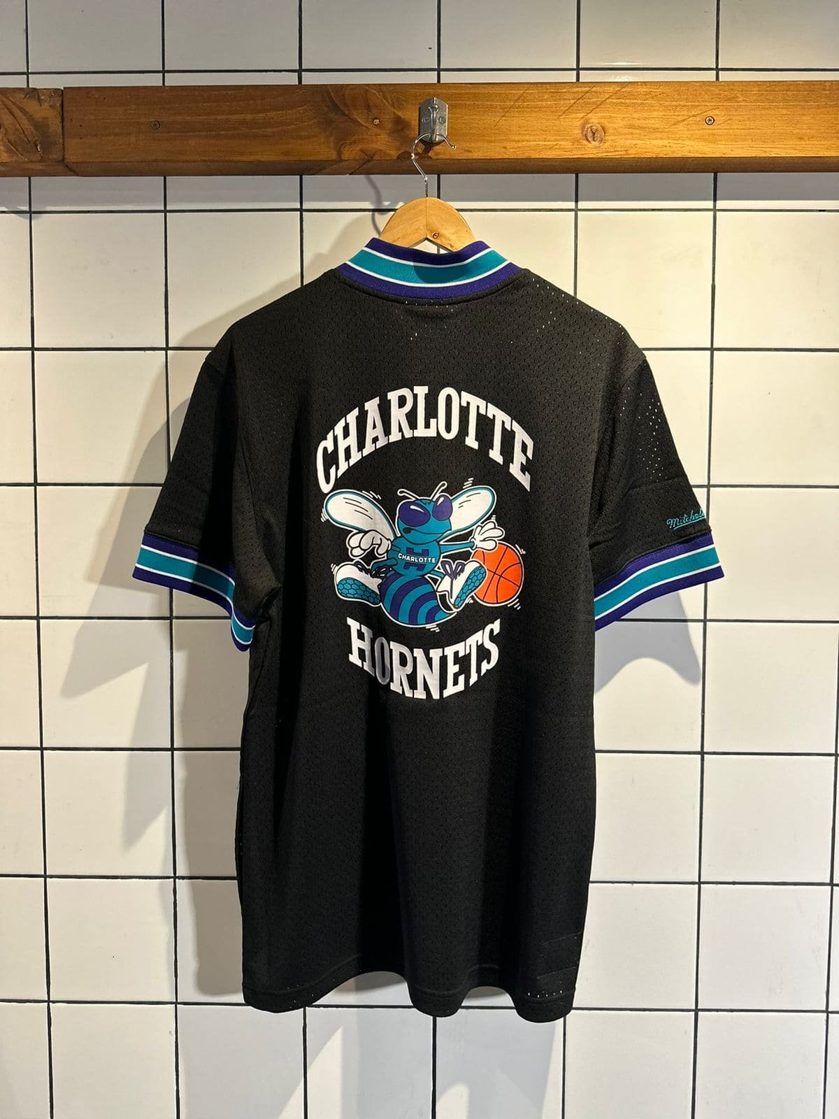 NBA Mesh 1/4 Zip Charlotte Hornets
