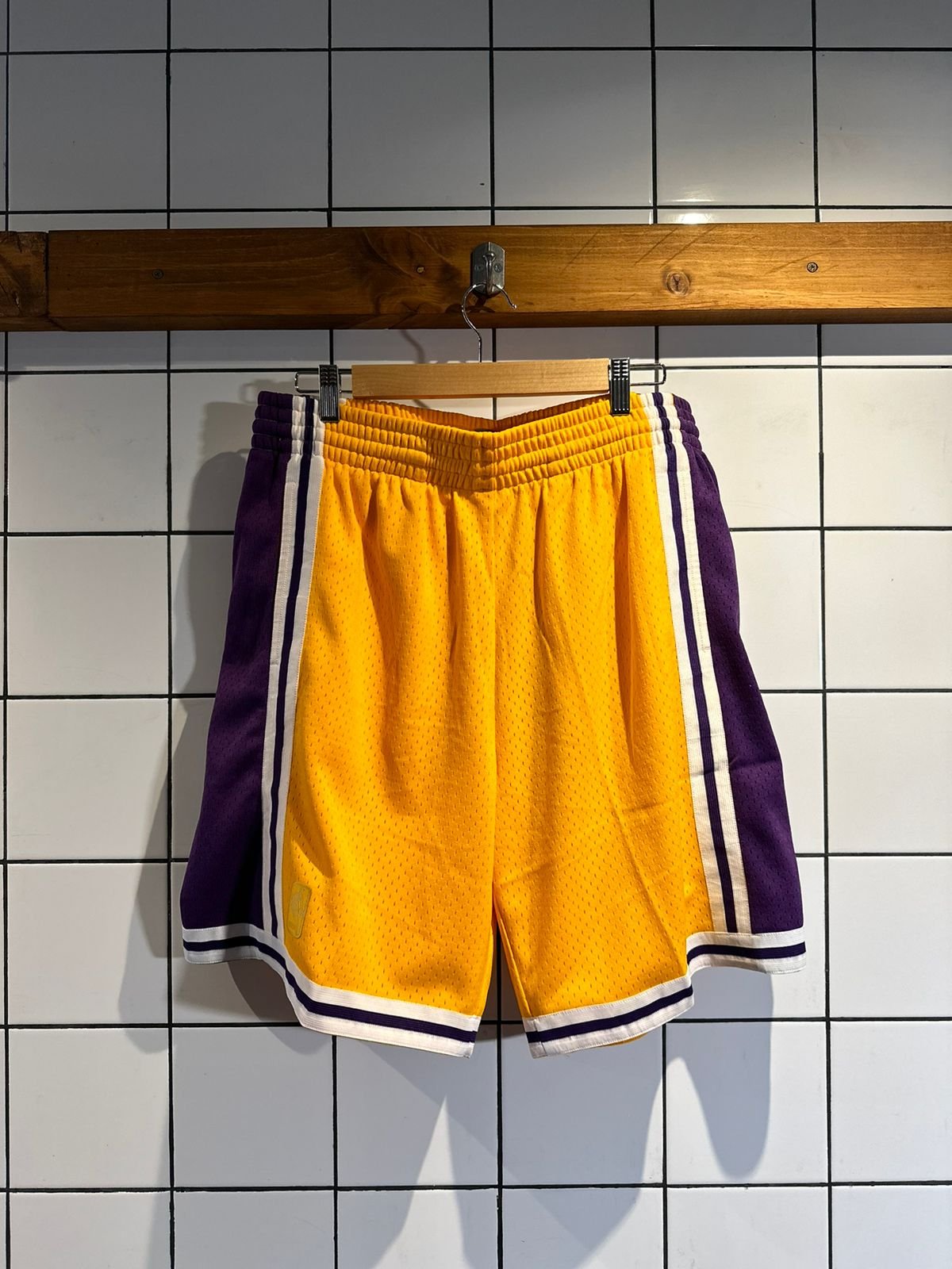 Short Swingman Los Angeles Lakers Home 1996-97