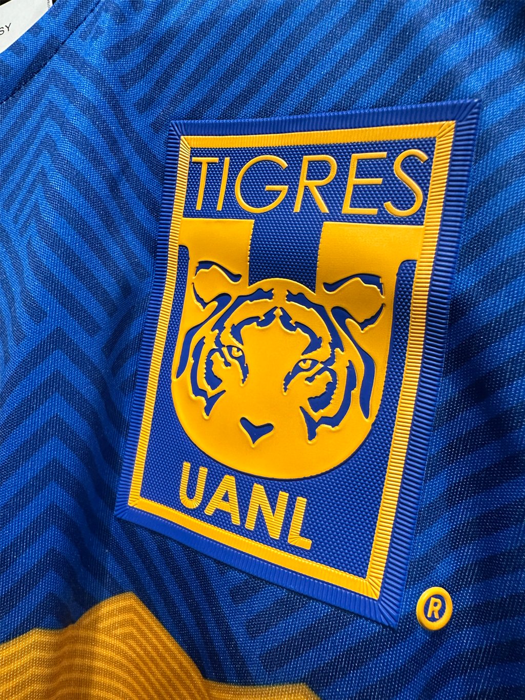 (Jugador) Camiseta Original Adidas Tigres de México visitante 24/25